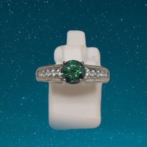 NWT Lustro Stella Premium Swarovski Diamond Ring Size 8